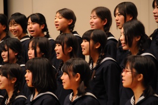 クラスみんなで歌う合唱には、毎年涙が出ます！