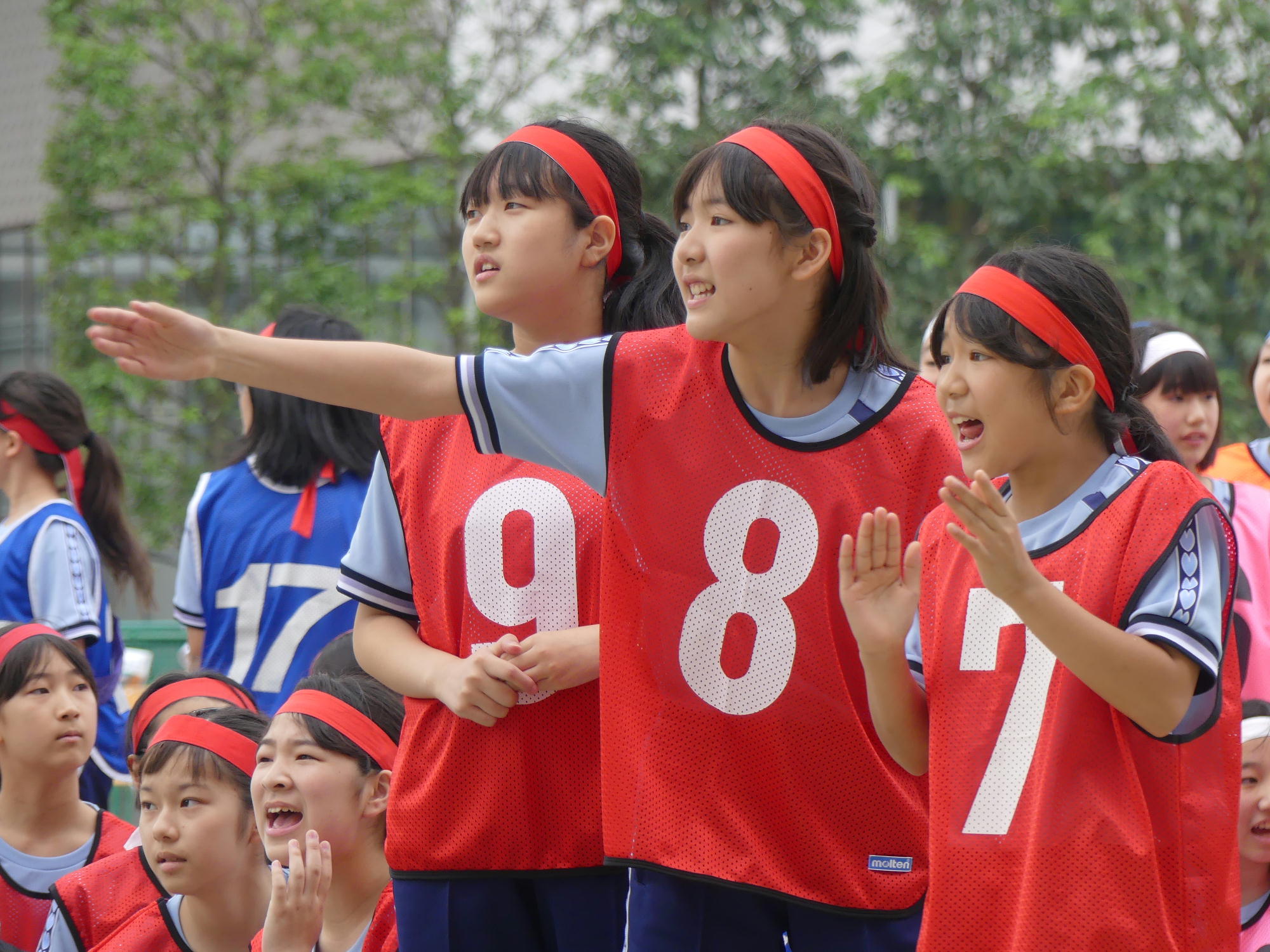 中学生　体育祭 中１全員リレー【体育祭2019「煌（きらめき）～Power up Bomb～」04】 | 跡見学園中学校高等学校 | 学校公式ブログ【エデュログ】