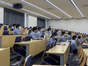 高大連携行事「埼玉医科大学訪問」