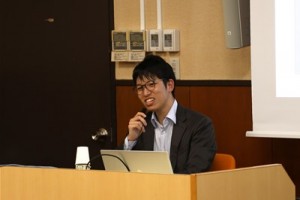 卒業生による特別講演会を実施しました