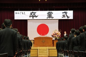 中学卒業式