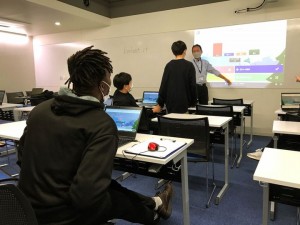 【ラボ「英語で数学」自作問題を発表~Students Made Thier Own Math Problems】