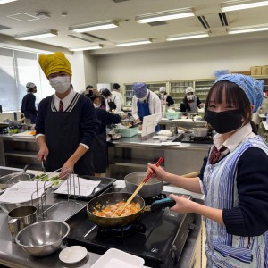高校1年生・家庭科の授業