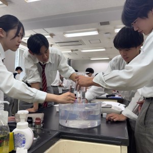 高校2年生・理科の実験(化学分野)