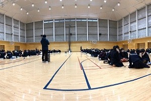 かるた大会が行われました