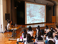 《中学1年》　夏休み平和学習の様子　その3