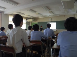 3年生を対象に大学説明会開催