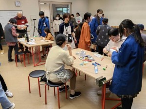 第13回音楽と美術のワークショップ「不思議音楽ラボ」にボランティア参加