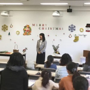 仏教校ですが、クリスマスもお祝いします！と校長より