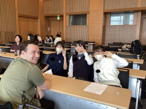 CCP4 - 談笑中