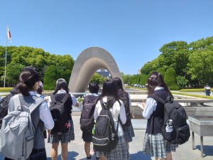 メディア