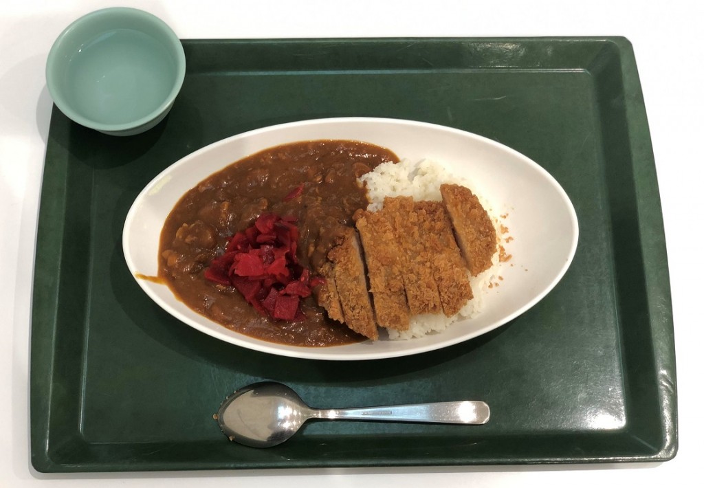 レギュラーメニュー　カツカレー