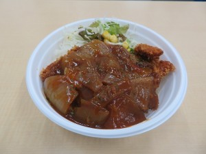 日替わり丼B（チキンカツハヤシ）