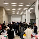 受付にはOB・OGが参加