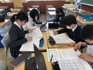 【中学校生徒会より】～顧問からの報告です～