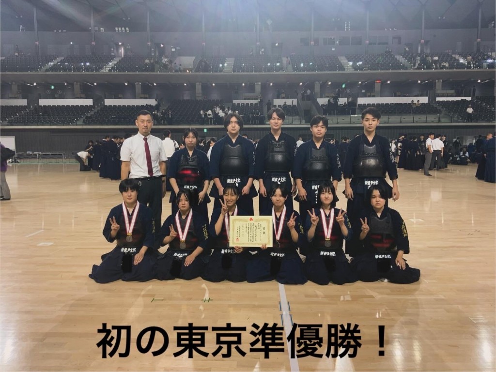 AFCE4B9E-CCC0-4025-B72B-23DFC67140F2