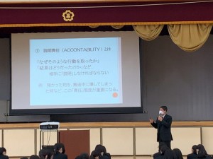 3学年　学年集会（校長講話）