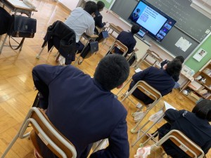 2/25 生徒研究発表会 磨こう論理力・思考力・表現力「今日また経験を積みました」