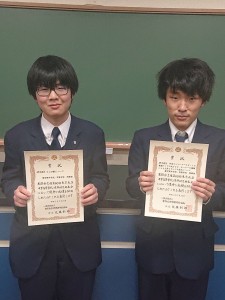 物理部　鈴木君(右)と岡部君