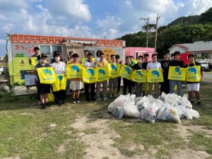 沖縄の海を守る団体「マナティ」海洋ゴミ回収プロジェクトに参加