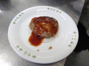 0916三島　ハンバーグ (1)