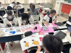 1021篠宮　高１記念祭準備様子