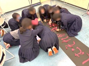 0415篠宮　高２クラス目標作成中