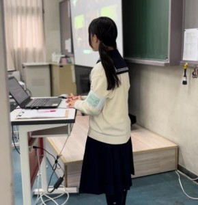 1201池谷　この花先輩