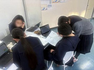 0113篠宮　保健～水質汚濁と土壌汚染についてグループ学習様子