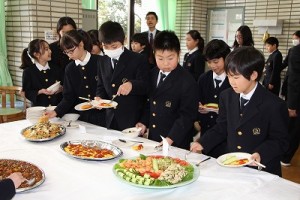 ビュッフェ会食