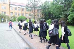 清修の5年生　津田塾大学キャンパスツアー