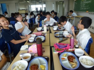 配膳式給食