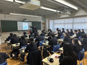 【高1学年】都市大出張授業実施