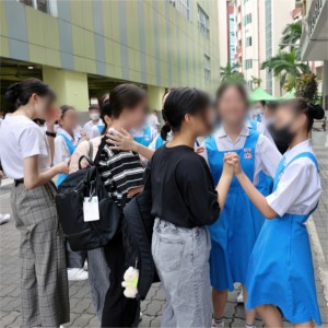 aR6J_3592縺ｮ繧ｳ繝偵ｚ繝ｼ