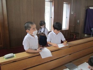 清瀬　私立　小学校　東星学園　校長　大矢正則　2年生宗教 十字架の道行き(4)