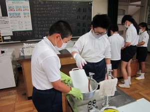 カトリック　ミッション　男女　東星学園　校長　大矢正則　洗濯実習(3)