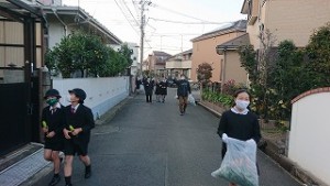 カトリック　ミッション　男女　東星学園 大矢正則校長 今月の児童ボランティア活動(3)