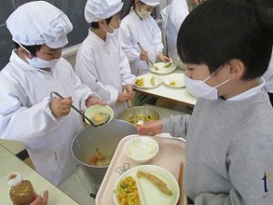 清瀬　私立　小学校　東星学園　大矢正則校長　学校給食週間(2)