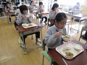 清瀬　私立　小学校　東星学園　大矢正則校長　学校給食週間(6)