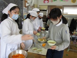 カトリック　ミッション　男女　東星学園　校長　大矢正則　大好きな給食(3)