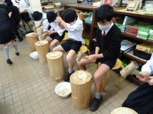 東星学園小学校　校長　大矢正則　4年生社会科見学 (7)