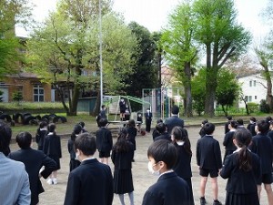 東星学園小学校　校長　大矢正則　2021年度始業３