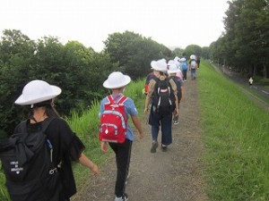 カトリック　ミッション　男女　東星学園　校長　大矢正則　4年生遠足(1)