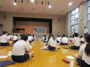 東星学園　校長　大矢正則　カトリック　ミッション　男女　俳句教室(1)