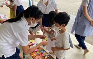 東星学園　校長　大矢正則　清瀬　私立　小学校　幼稚園と5年生の交流会(4)