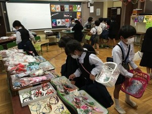 清瀬　私立　小学校　東星学園　校長　大矢正則　バザー販売会(2)