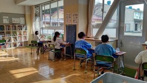 カトリック　ミッション　男女　東星学園　大矢正則校長　2年生 普段の様子(3)