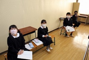 東星学園 校長 大矢正則 低学年 朗読大会(1) 東星学園 校長 大矢正則 カトリック ミッション 男女 低学年 朗読大会(1)