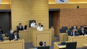 《 子ども議会（中学生の部）》