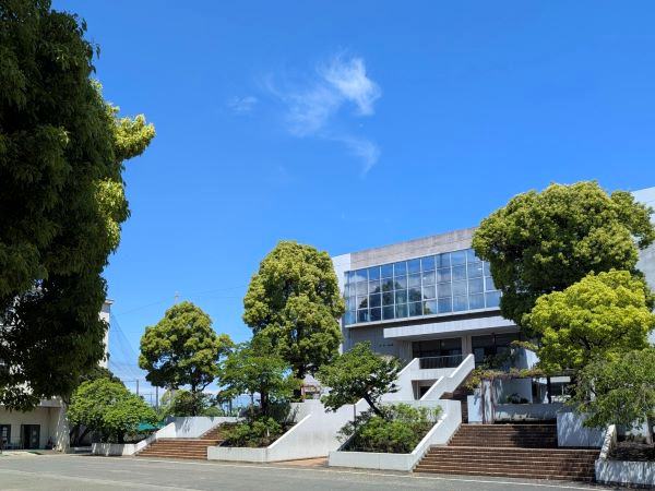 20260427キャンパスの風景､晴a6b6